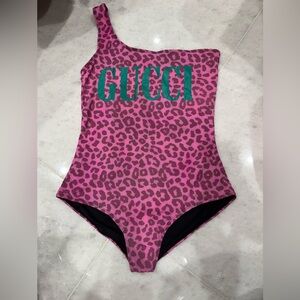 Gucci Pink and Black Leopard One-Shoulder Swimsuit